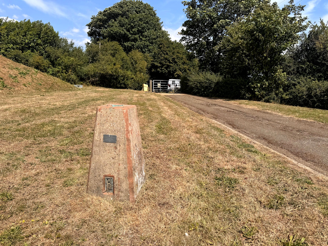 Cheriton Hill