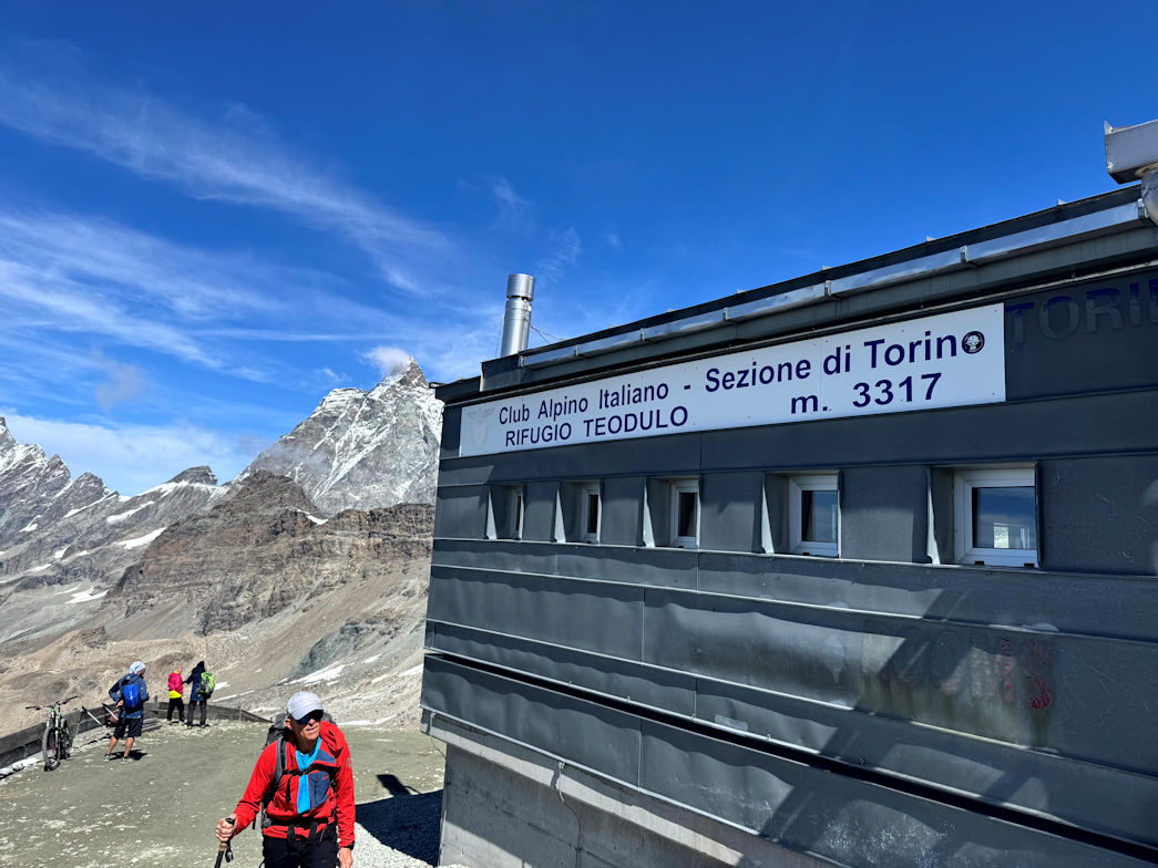 Teodulo Hut