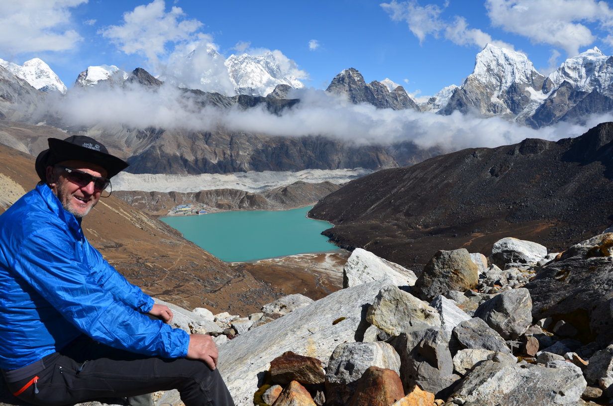 Gokyo Lakes and Everest from the Renjo La Gokyo Lakes and Everest from the Renjo La