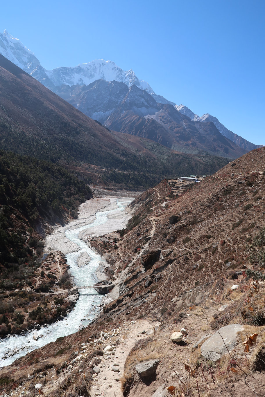 Following the valley back to Namche Following the valley back to Namche