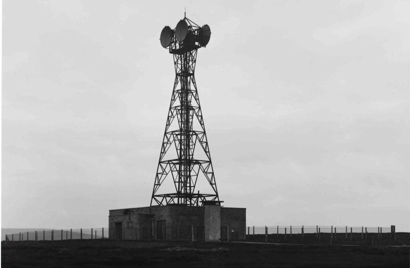 Wireless Station on Windy Hill Wireless Station on Windy Hill